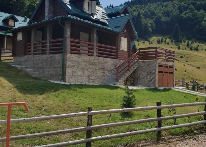 Golden Eagle Jelovica